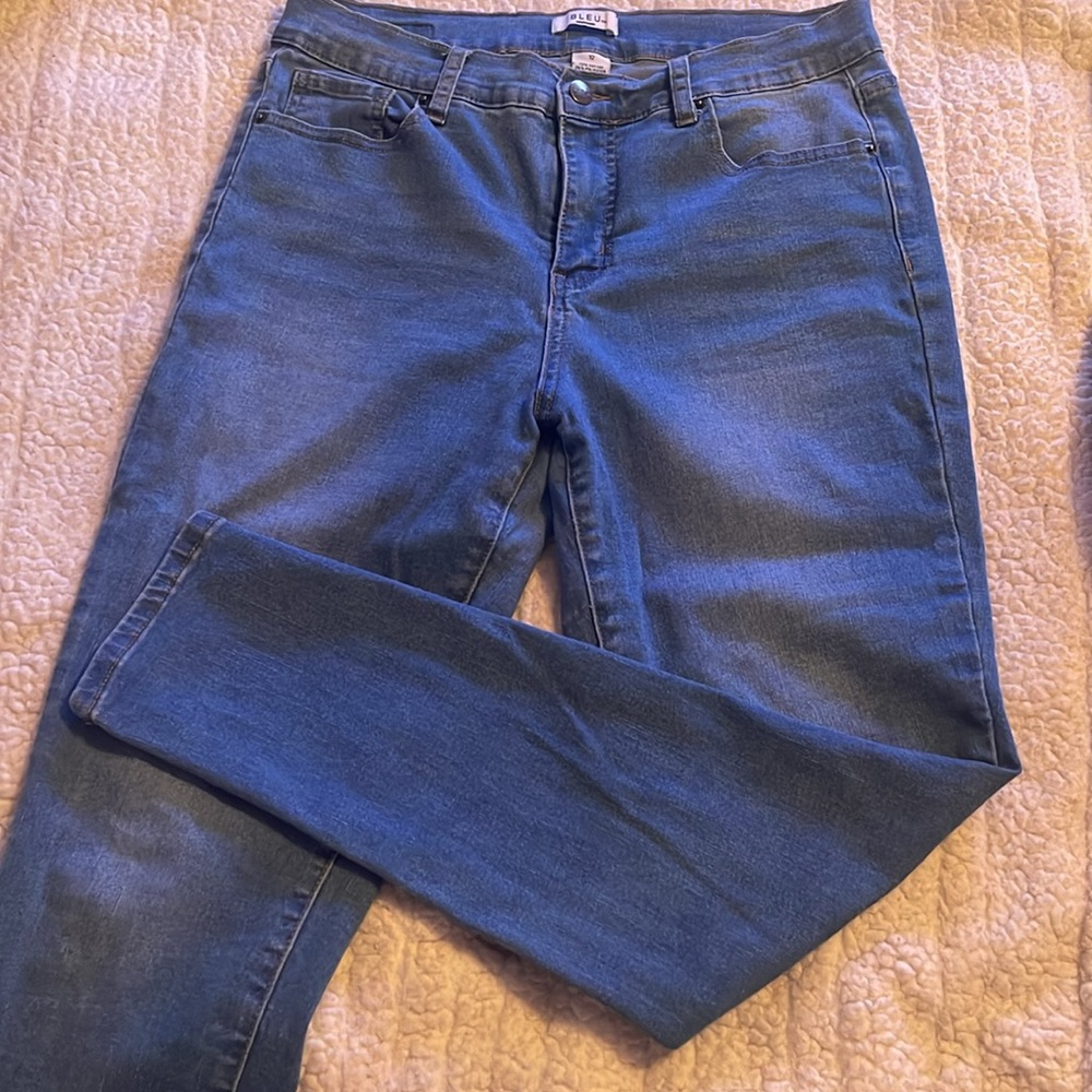 BLEU Jeans - Picture 3 of 4